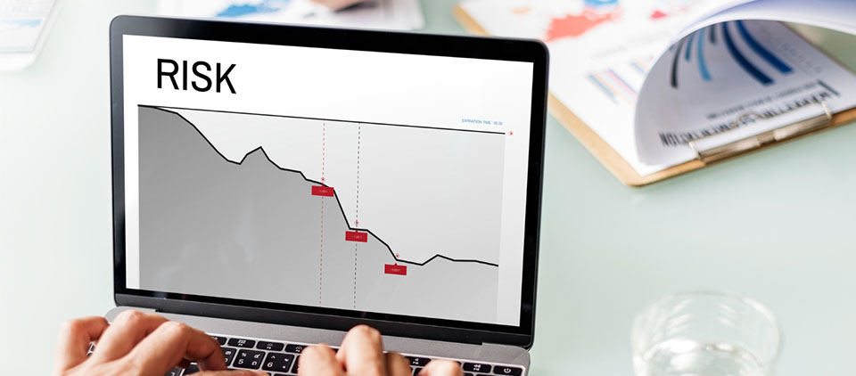 Key Risk Indicator adalah