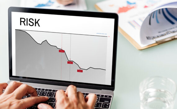 Key Risk Indicator adalah